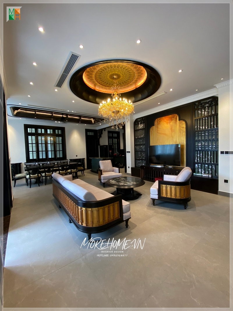 Đèn trần mang lại sự trang trí ấm áp và nổi bật trong không gian.